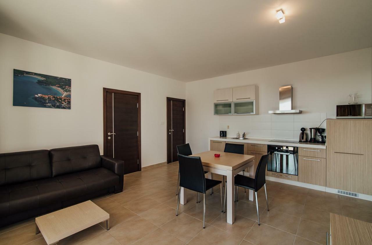 Vista Residence Herceg Novi Bagian luar foto